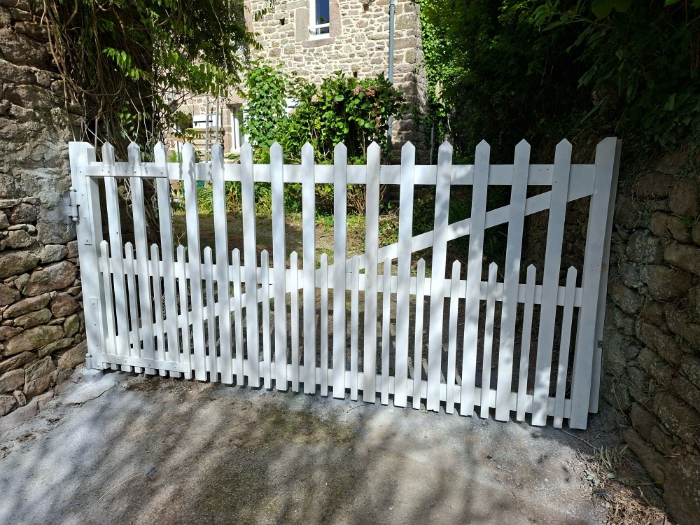 rénovation portail bois Cherbourg